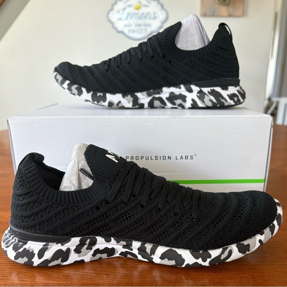 APL Techloom Wave, Black/White/Leopard
Women’s Size 7, NWB - Picture 2 of 5